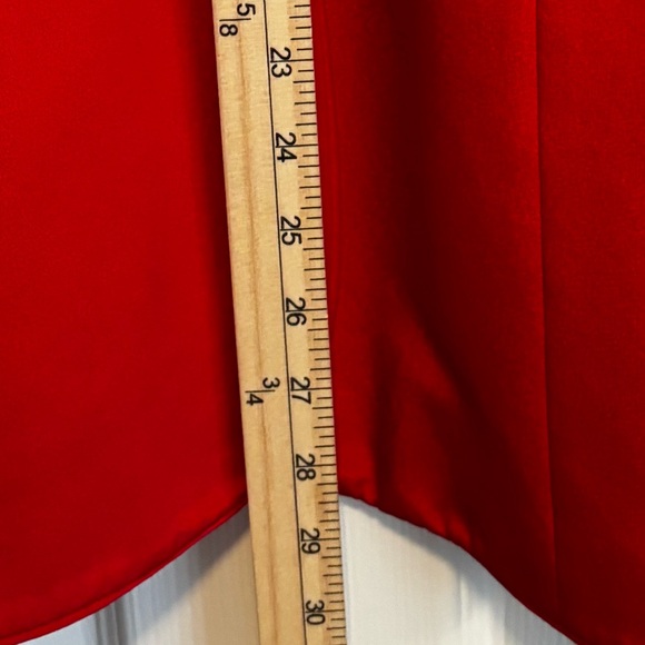 VTG ANN TAYLOR RED 100% SILK LONG SLEEVE TEN BUTTON VALENTINE JACKET SZ 8 - Picture 6 of 13